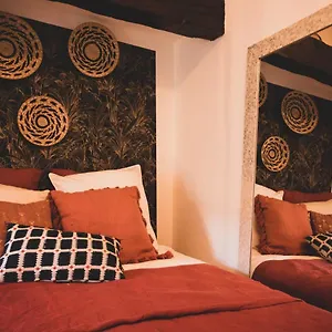 https://le-double-g-t2-avec-mezzanine-idealement-place.hotels-rhonealpes.com