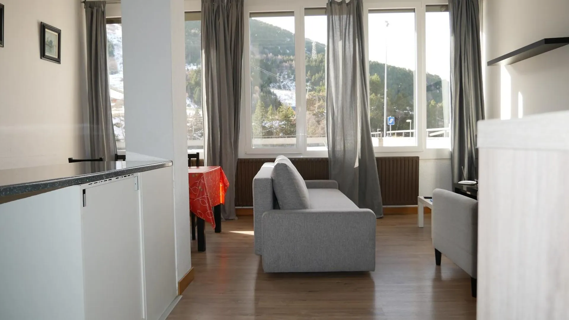 El Tarter-Vacances Pirinenca Apartment