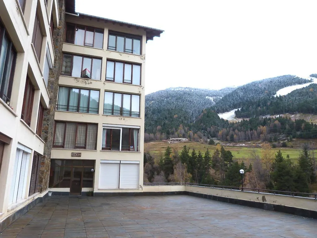 Apartment El Tarter-Vacances Pirinenca